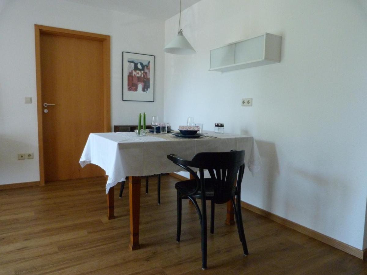 Ferienwohnung Familie Kunz Фризенхайм Екстериор снимка